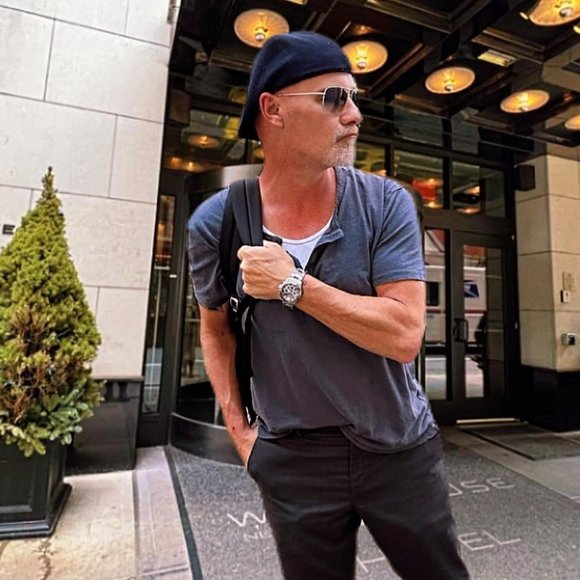 Meet your Posher, Stephen - Picture 9 of 10